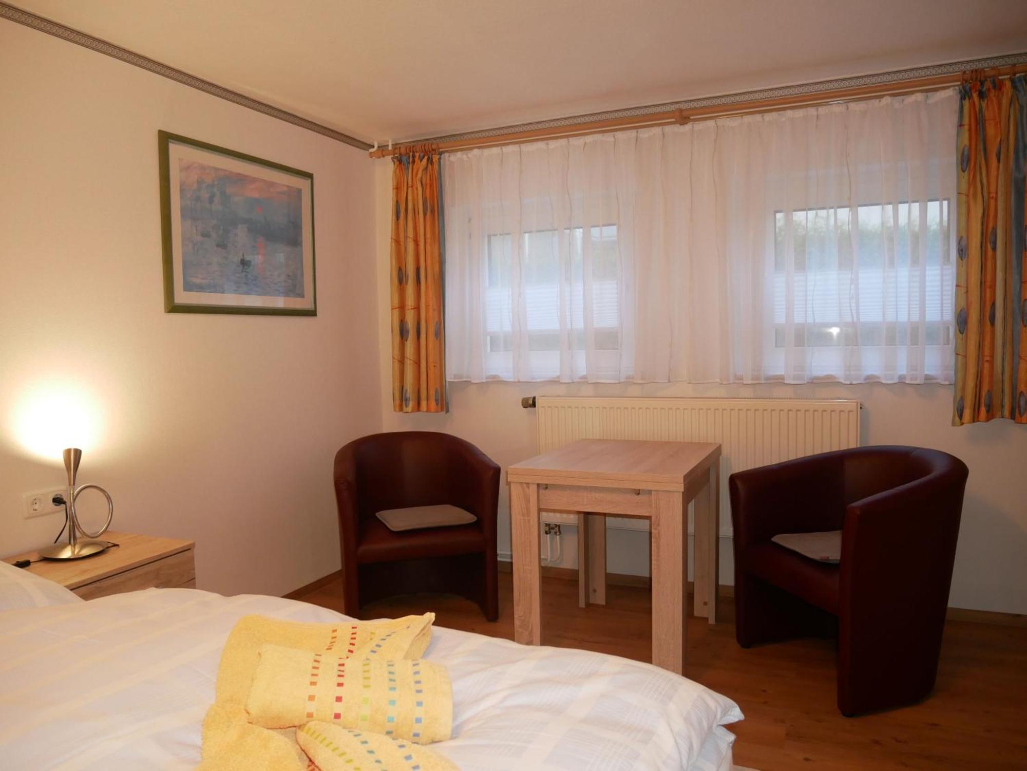 2 Ferienzimmer Inkl Fr & 1 Bungalow, Wlan, Garten, Grill 치노비츠 외부 사진
