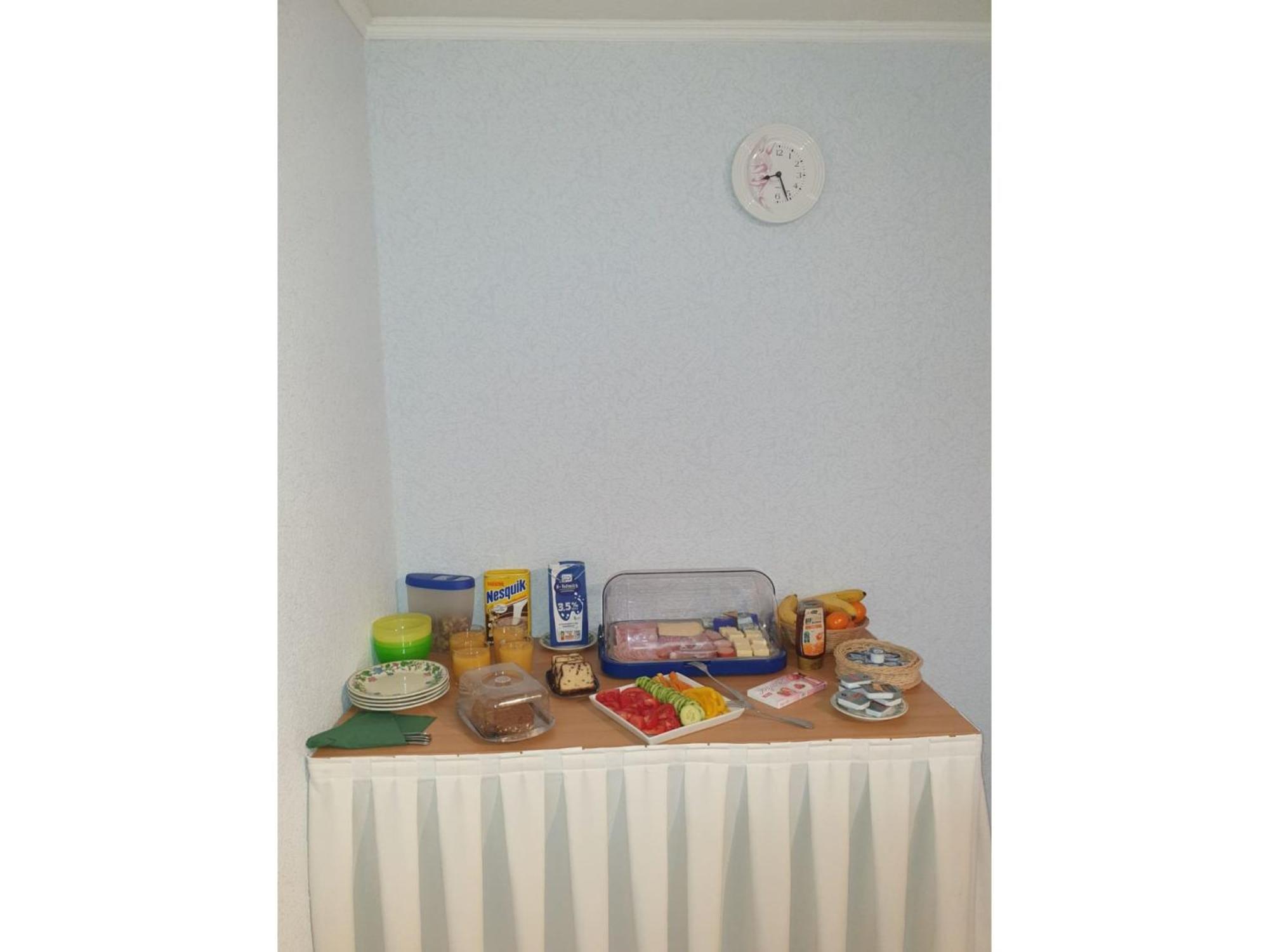2 Ferienzimmer Inkl Fr & 1 Bungalow, Wlan, Garten, Grill 치노비츠 외부 사진