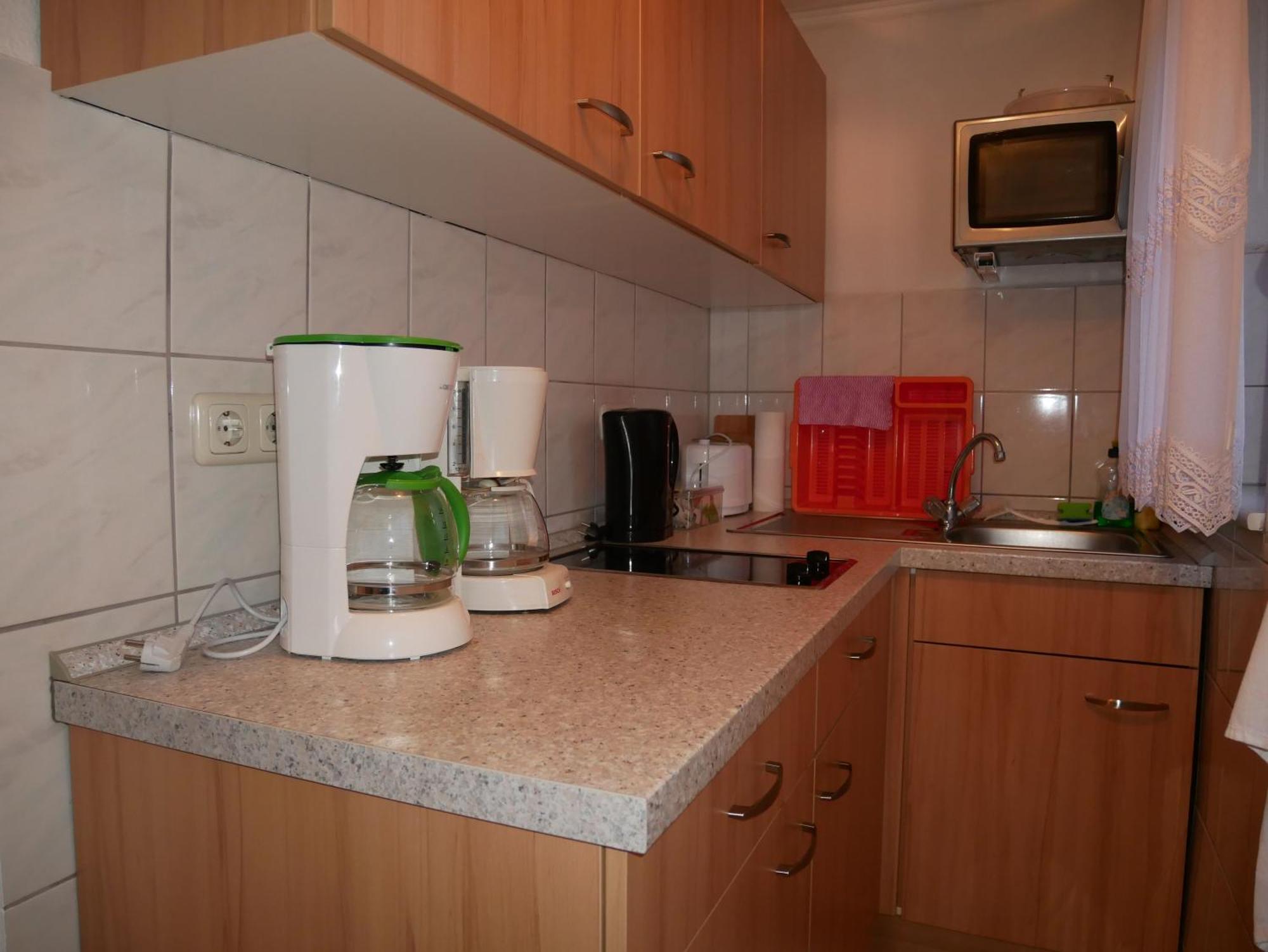 2 Ferienzimmer Inkl Fr & 1 Bungalow, Wlan, Garten, Grill 치노비츠 외부 사진